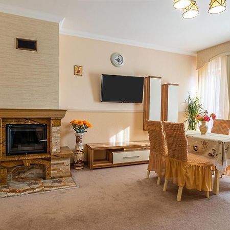 Petros Hotel Bukovel Rom bilde