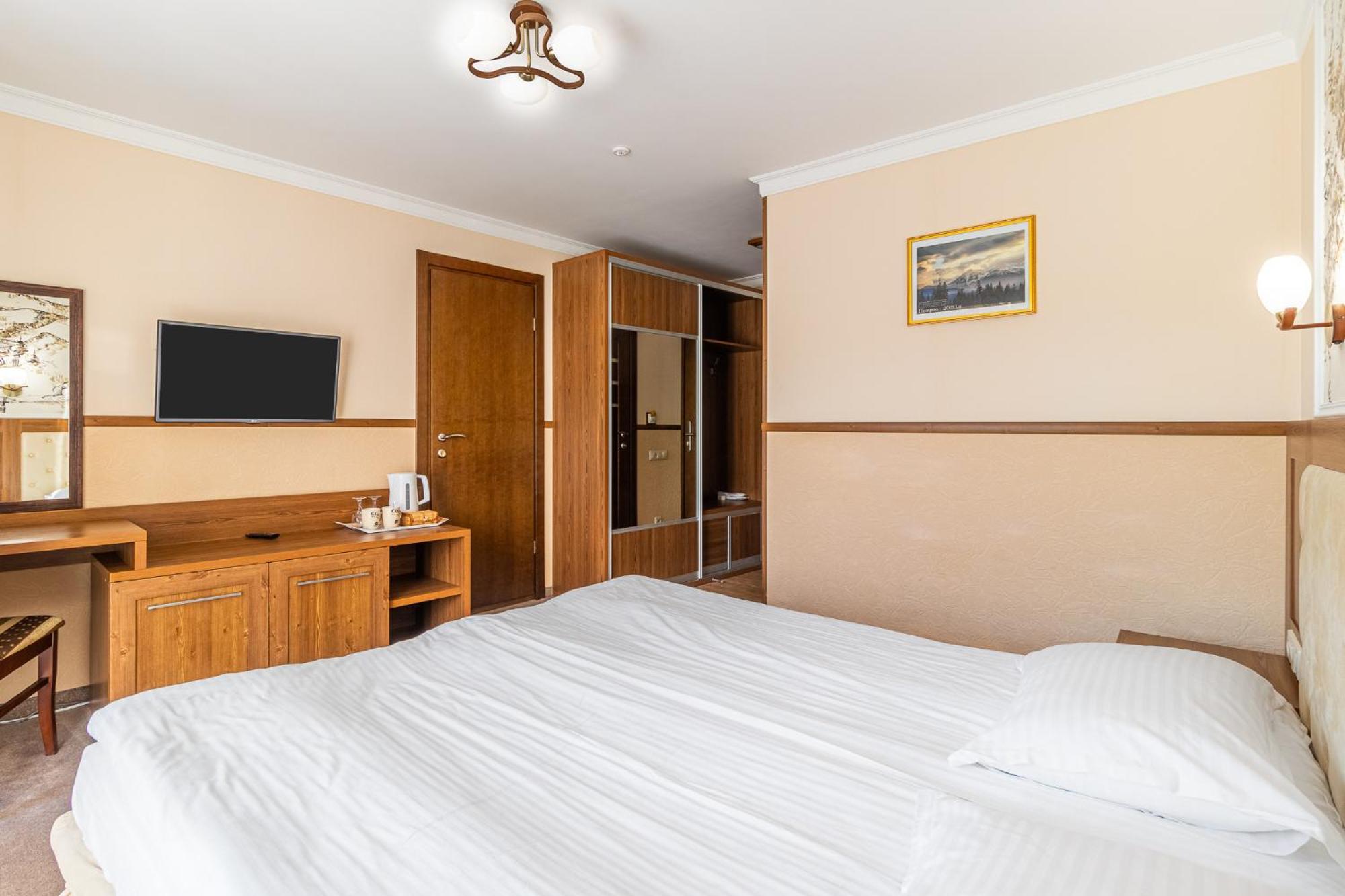 Petros Hotel Bukovel Rom bilde