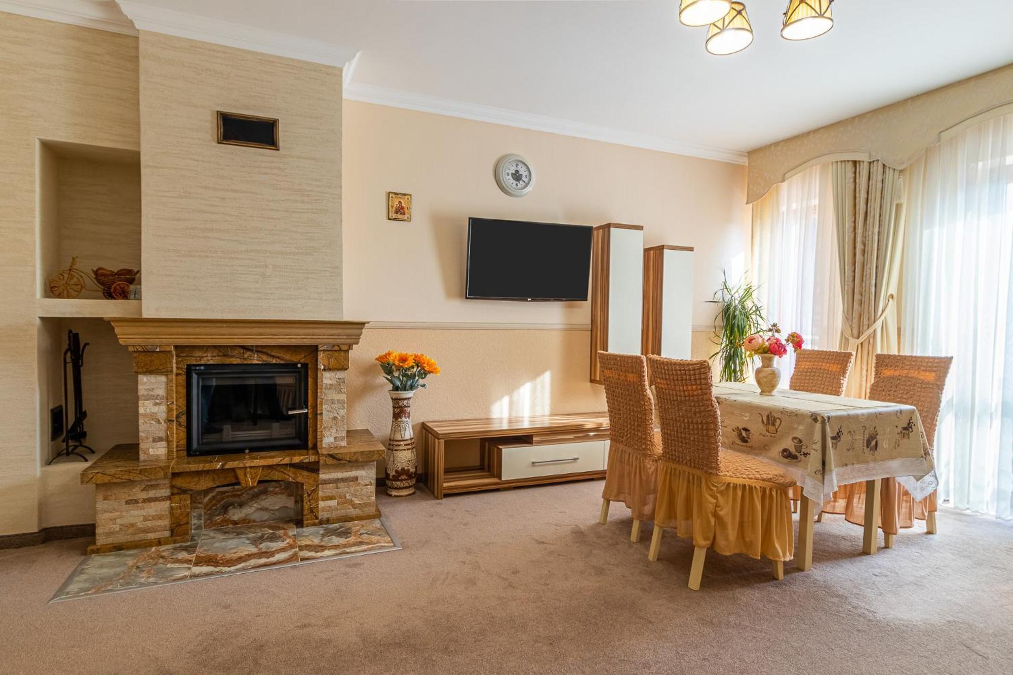 Petros Hotel Bukovel Rom bilde
